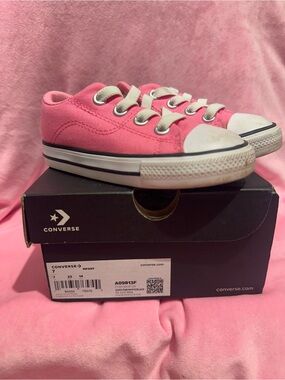 Converse Kids Pink Canvas Low-Top Sneakers with White Accents